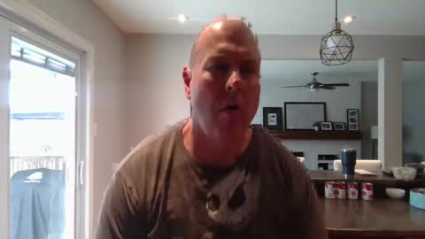 Snapshot of bigdave10005 chatting on February 2, 4:43 pm bigdave10005 online show from February 2, 4:43 pm