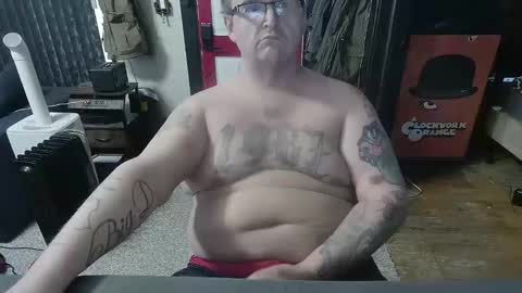 Darryl online show from April 22, 1:12 pm