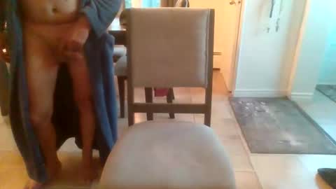 bigdeer581917471 online show from May 10, 9:03 am