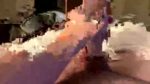 Snapshot of bigdick425283 chatting on December 18, 1:55 am bigdick425283 online show from December 18, 1:55 am