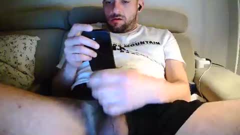Snapshot of bigdick891231 chatting on May 17, 12:08 am bigdick891231 online show from May 17, 12:08 am