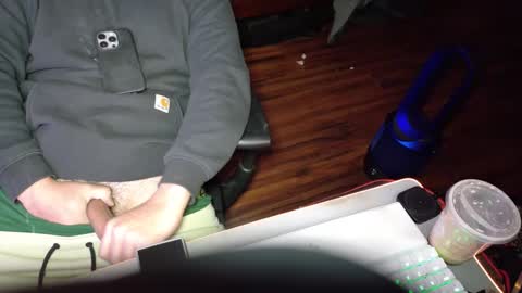 Snapshot of bigdickbandit1891 chatting on March 7, 1:09 am bigdickbandit1891 online show from March 7, 1:09 am