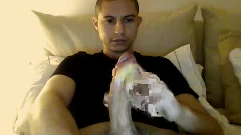 Snapshot of bigdickkkk2035 chatting on January 19, 5:28 pm Big online show from January 19, 5:28 pm