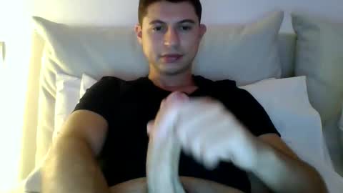 Snapshot of bigdickkkk2035 chatting on September 16, 10:55 pm Big online show from September 16, 10:55 pm
