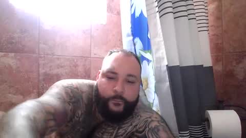 Snapshot of bigdickrican94 chatting on February 15, 6:01 pm bigdickrican94 online show from February 15, 6:01 pm