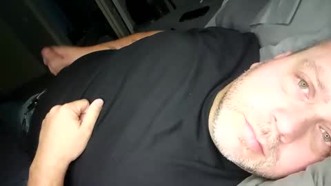 Snapshot of bigdp417 chatting on December 9, 9:28 am bigdp417 online show from December 9, 9:28 am