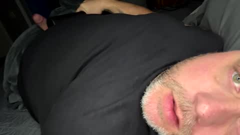 Snapshot of bigdp417 chatting on January 17, 10:22 am bigdp417 online show from January 17, 10:22 am