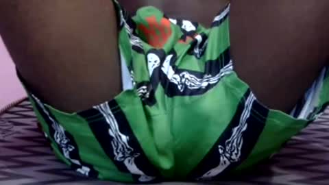 Snapshot of bigfeet9999 chatting on March 27, 1:00 pm Ask in pvt online show from March 27, 1:00 pm