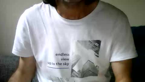 Snapshot of bigfunboy20 chatting on February 15, 8:46 am bigfunboy20 online show from February 15, 8:46 am