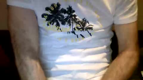 Snapshot of bigfunboy20 chatting on April 4, 2:21 am bigfunboy20 online show from April 4, 2:21 am