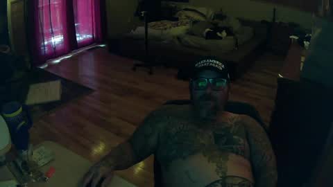 biggdaddy4206913 online show from May 20, 6:36 pm