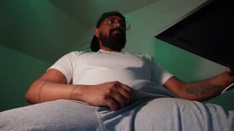 BigGuy online show from February 2, 1:48 am