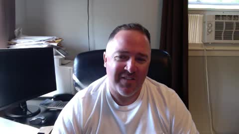 biggy9877 online show from October 2, 3:30 pm