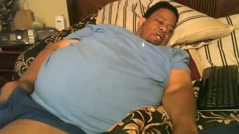 Snapshot of biggyscorpio chatting on October 23, 5:29 am biggyscorpio online show from October 23, 5:29 am