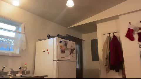 Snapshot of bigheadaddy90 chatting on December 22, 2:58 pm Daniel Noelia online show from December 22, 2:58 pm