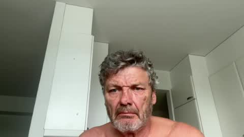 Snapshot of bigheart60 chatting on July 2, 3:18 pm bigheart60 online show from July 2, 3:18 pm