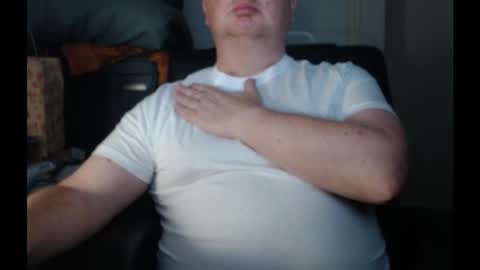 Snapshot of bighorn1981 chatting on February 10, 12:20 pm bighorn1981 online show from February 10, 12:20 pm