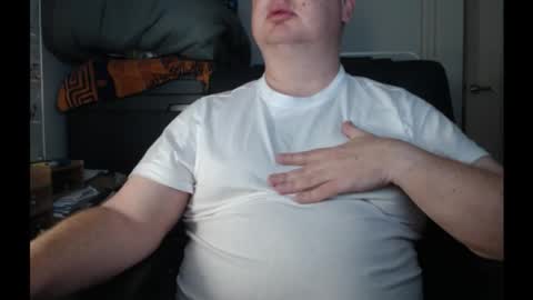 Snapshot of bighorn1981 chatting on February 13, 10:50 pm bighorn1981 online show from February 13, 10:50 pm