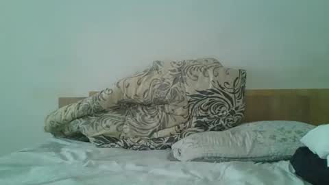 Snapshot of bigjames_chicago chatting on February 19, 2:12 pm daddy online show from February 19, 2:12 pm