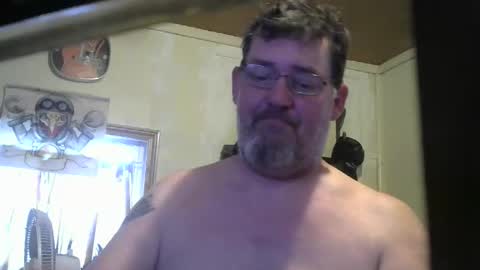 bigjohn41000 online show from May 13, 9:33 pm