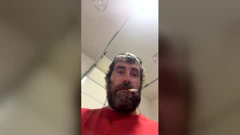 bigjohnson6923 online show from May 14, 3:35 am
