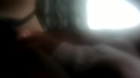 Snapshot of bigloggzz chatting on December 24, 5:23 pm bigloggzz online show from December 24, 5:23 pm