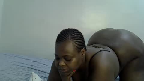 Snapshot of bigmama807715 chatting on March 28, 10:20 pm bigmama807715 online show from March 28, 10:20 pm