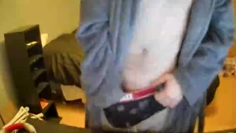 Snapshot of bigman32124 chatting on January 8, 8:33 pm Arthur online show from January 8, 8:33 pm