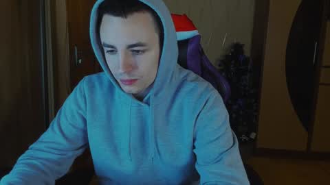 Snapshot of bigmark03 chatting on December 29, 6:35 am BigMark03 online show from December 29, 6:35 am