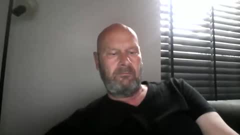 bigmike3339 online show from September 18, 7:32 am