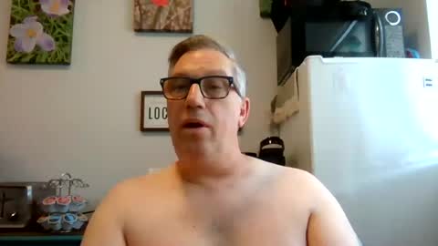 Snapshot of bignhard_69_ chatting on July 10, 5:26 pm bignhard_69_ online show from July 10, 5:26 pm