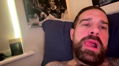 Snapshot of bignickohyes chatting on February 15, 10:55 am bignickohyes online show from February 15, 10:55 am