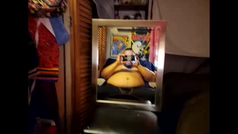 Snapshot of bigpapaver chatting on January 31, 3:22 pm bigpapaver online show from January 31, 3:22 pm