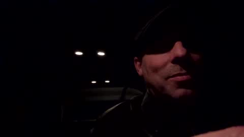 Snapshot of bigpete01002 chatting on February 19, 7:28 am bigpete01002 online show from February 19, 7:28 am