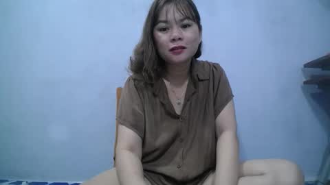 bigpussy_92 online show from December 3, 9:46 pm