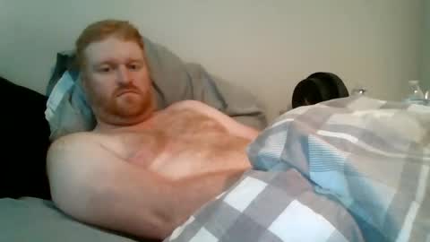 Snapshot of bigred92899 chatting on June 11, 10:41 pm bigred92899 online show from June 11, 10:41 pm