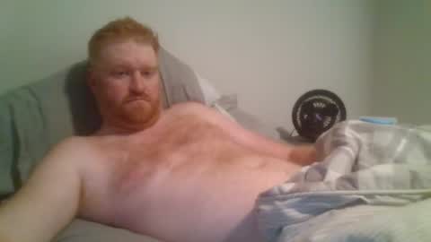Snapshot of bigred92899 chatting on June 29, 1:45 am bigred92899 online show from June 29, 1:45 am