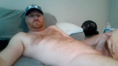 Snapshot of bigred92899 chatting on July 12, 6:21 pm bigred92899 online show from July 12, 6:21 pm