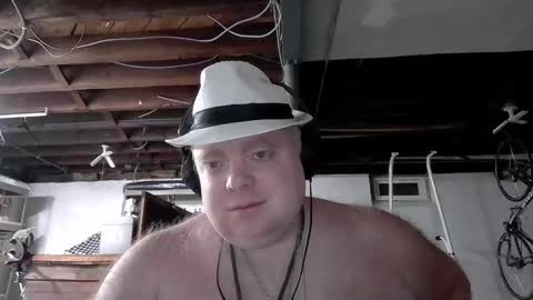 Big Red online show from March 12, 10:54 am