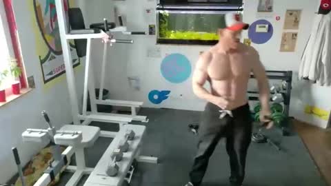 Snapshot of bigredmachine25 chatting on February 12, 11:41 pm Jarvis online show from February 12, 11:41 pm