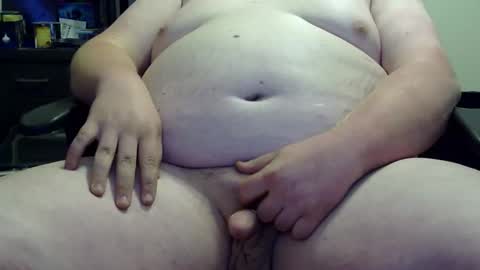 Snapshot of bigsexxy37 chatting on April 2, 12:52 am bigsexxy37 online show from April 2, 12:52 am