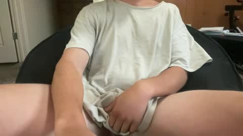 bigsnakejake111 online show from June 20, 1:14 pm
