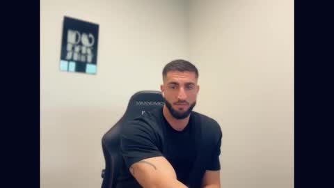 Snapshot of bigsnakeman1995 chatting on September 26, 7:12 am Gogo online show from September 26, 7:12 am