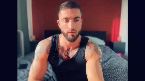 Snapshot of bigsnakeman1995 chatting on October 22, 1:33 pm Gogo online show from October 22, 1:33 pm