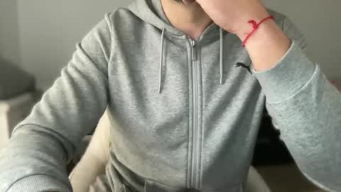 Snapshot of bigsong78 chatting on February 28, 8:48 am BigHardCock horny Balearic Islands online show from February 28, 8:48 am