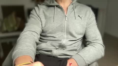 Snapshot of bigsong78 chatting on April 1, 5:30 am BigHardCock horny Balearic Islands online show from April 1, 5:30 am