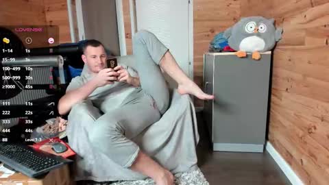 bigsshark online show from February 8, 8:45 pm