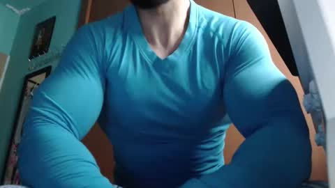 Snapshot of bigstallone chatting on January 5, 11:41 pm BigStallion online show from January 5, 11:41 pm