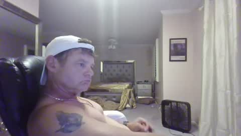 Snapshot of bigsteve24cm chatting on June 25, 9:36 am bigsteve24cm online show from June 25, 9:36 am