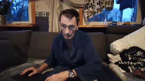 Snapshot of bigswe1 chatting on December 31, 2:36 pm bigswe1 online show from December 31, 2:36 pm